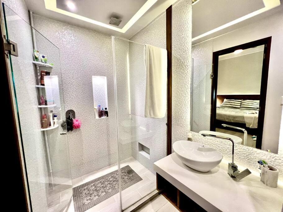 Modern Luxury 2br 2ba Near Mamitas Club Apartamento