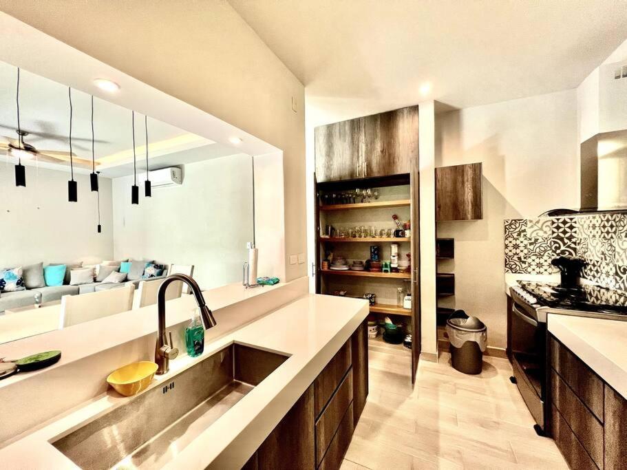 Modern Luxury 2br 2ba Near Mamitas Club *