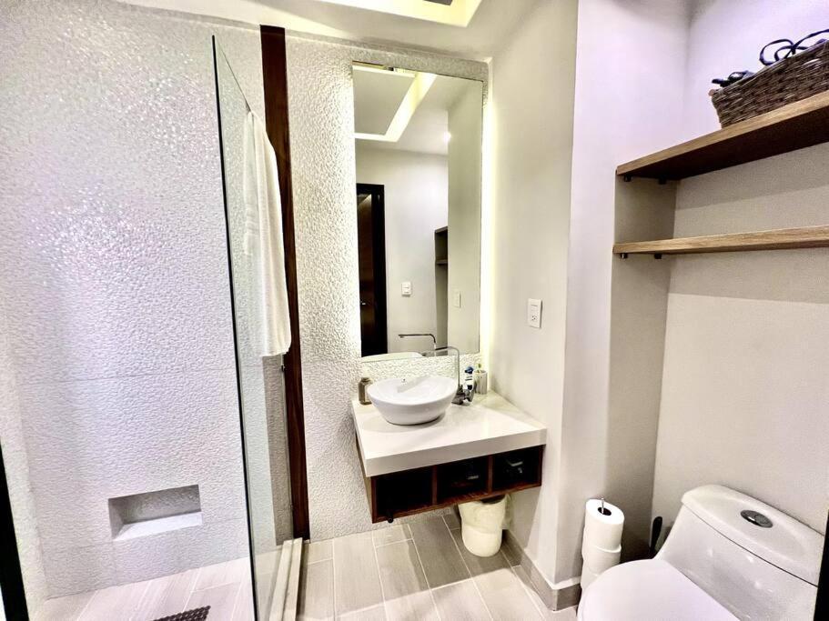 Modern Luxury 2br 2ba Near Mamitas Club * Playa del Carmen